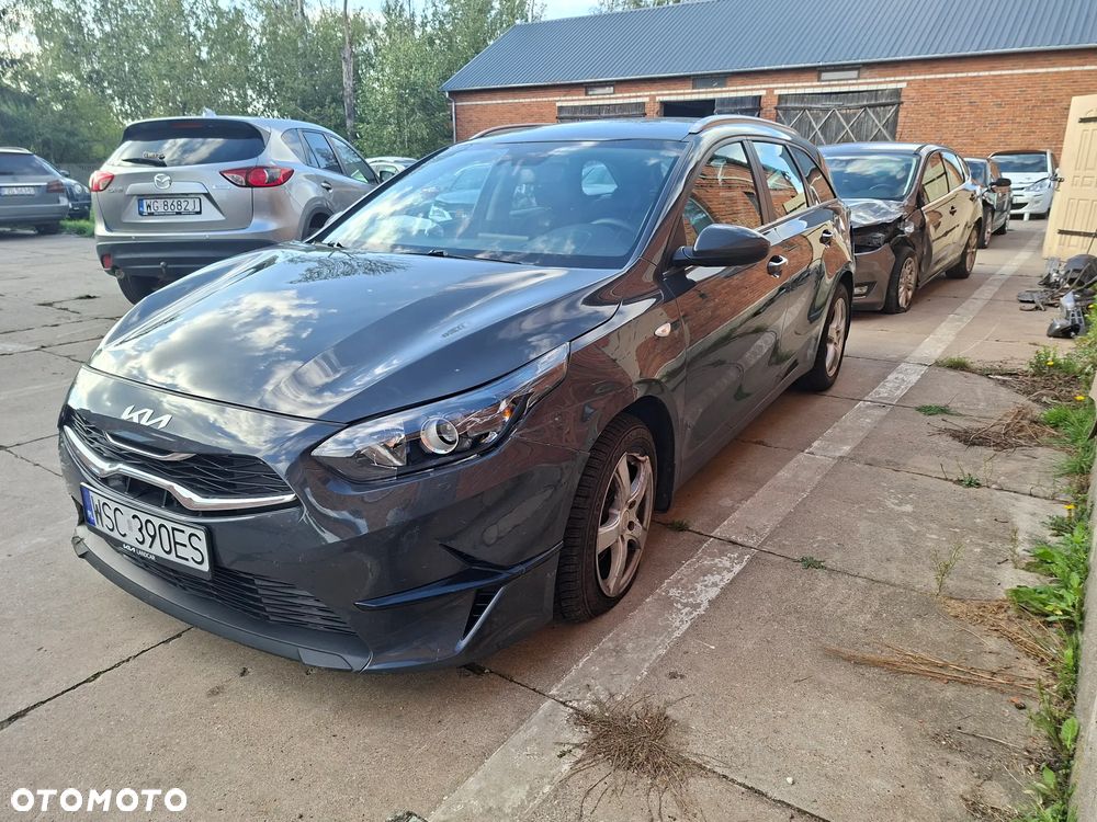 Kia Ceed - 1