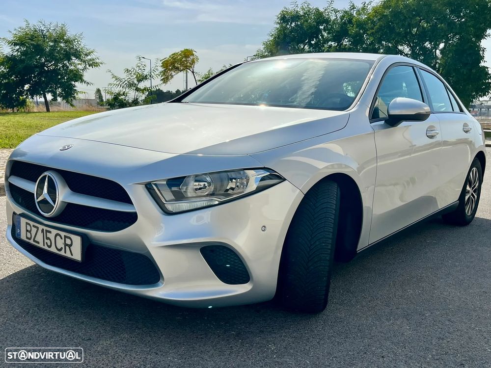Mercedes-Benz A 180 d 7G-DCT Progressive - 4