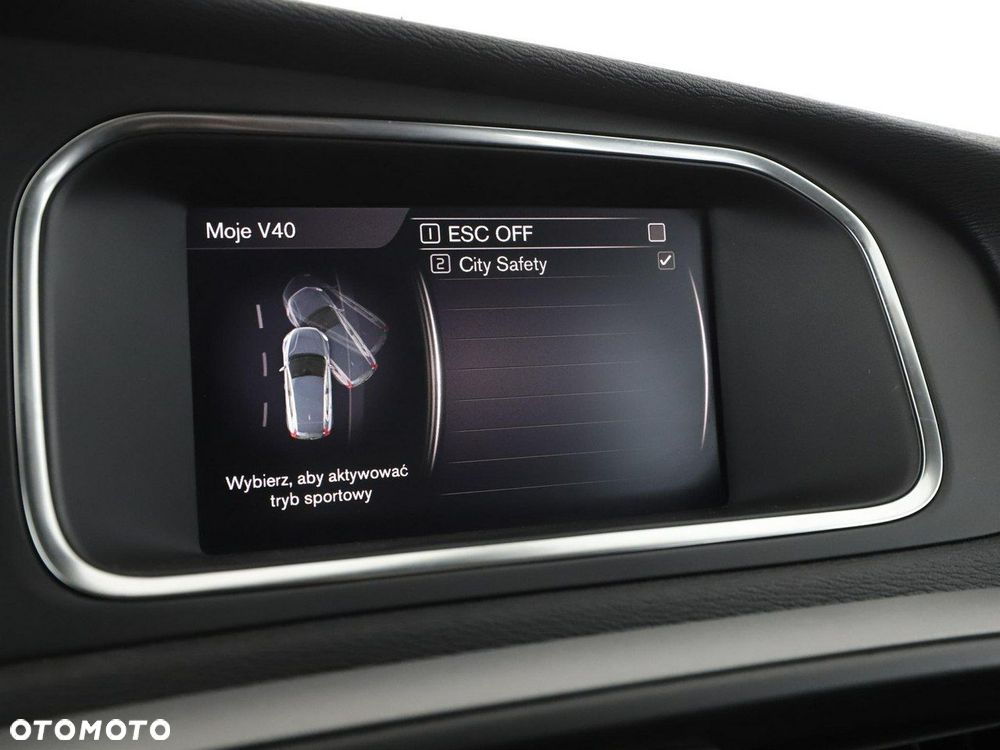 Volvo V40 - 26