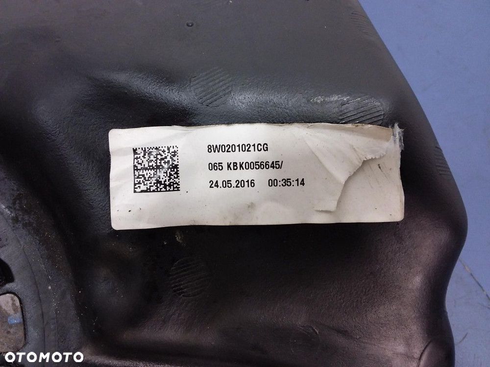 AUDI A4 B9 AVANT 2.0 TDI ZBIORNIK PALIWA - 8