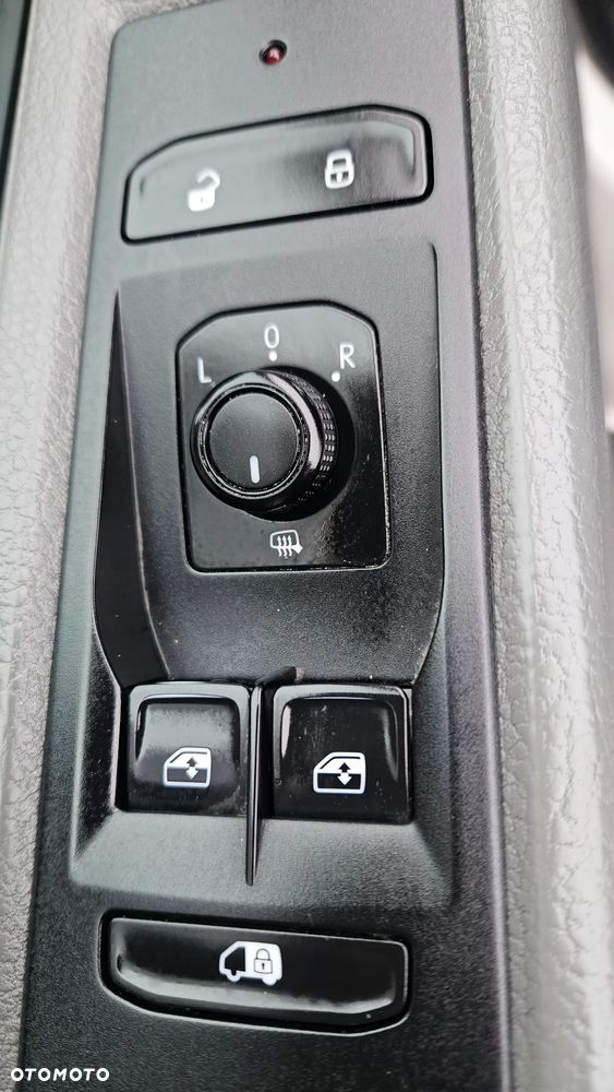 Volkswagen TRANSPORTER T6.1 4MOTION - 17