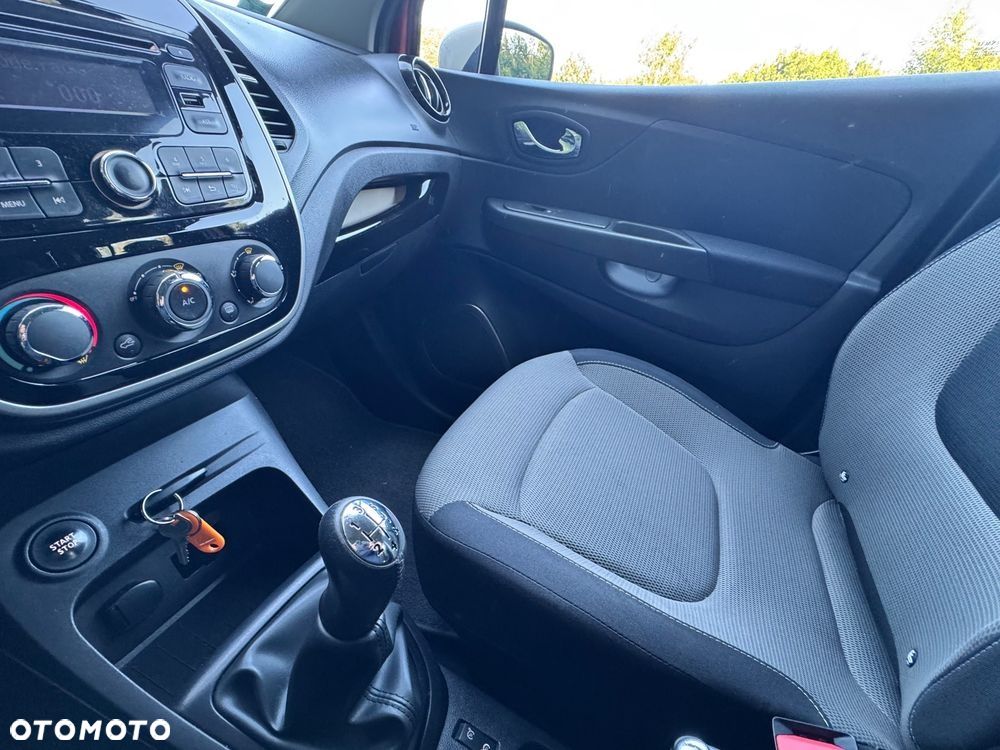 Renault Captur - 27