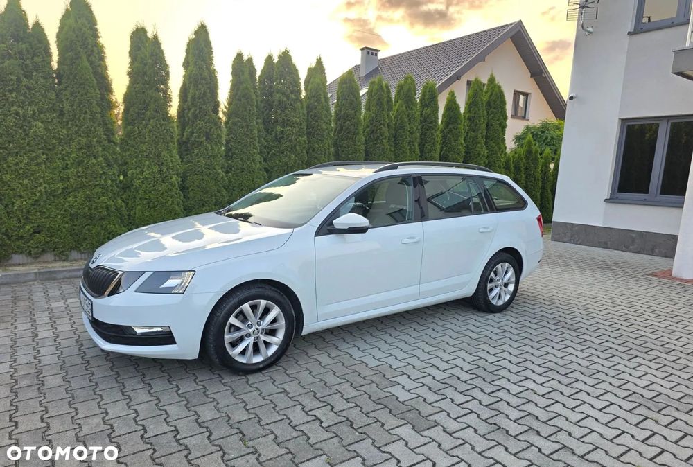 Skoda Octavia 1.6 TDI Style - 9