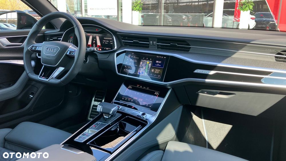 Audi RS6 Avant TFSI mHEV Quattro Performance Tiptronic - 16