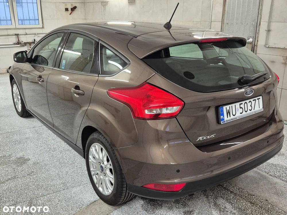 Ford Focus 1.6 Trend - 4