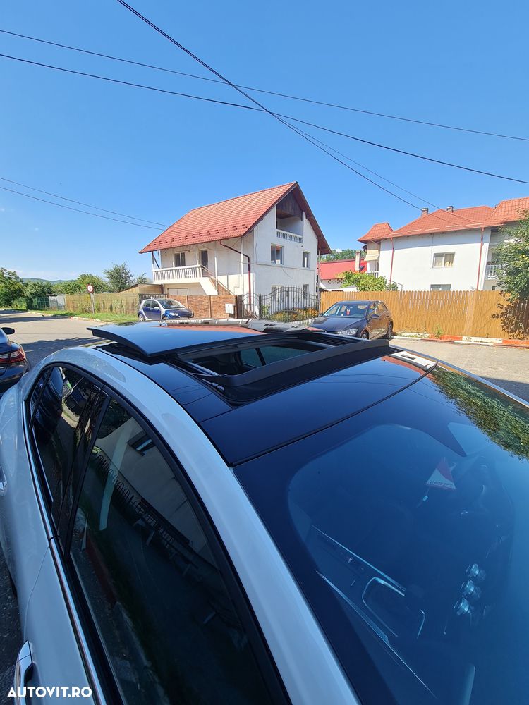 Renault Megane TCe 140 EDC GPF Techno - 8