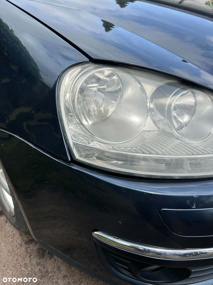 Volkswagen Jetta - 9