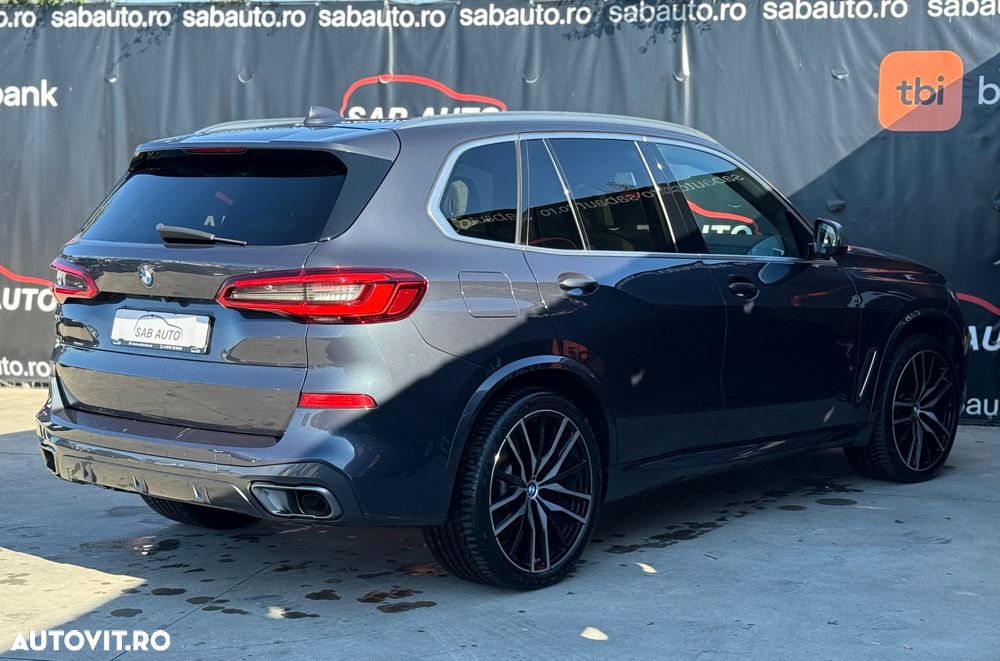 BMW X5 M M50d - 27