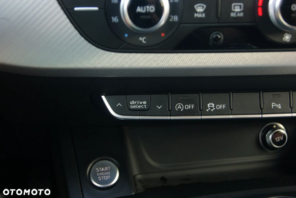 Audi A4 Avant 2.0 TDI - 38