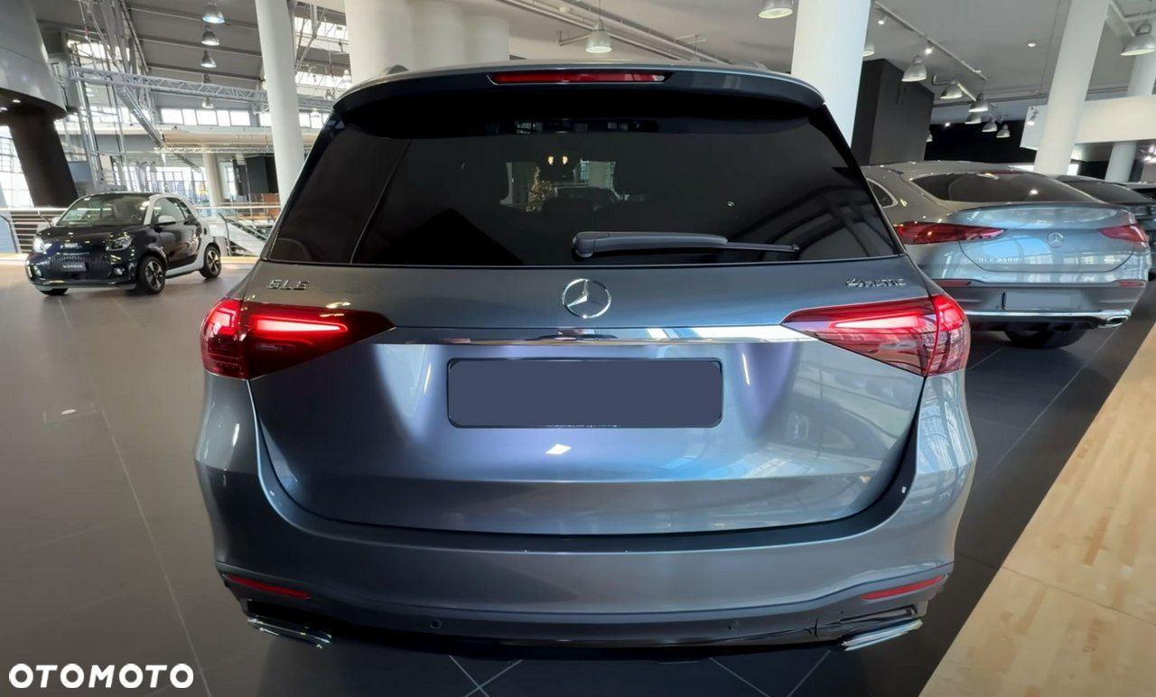 Mercedes-Benz GLE - 8