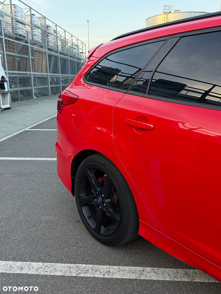 2015 Ford Focus, photograph 4