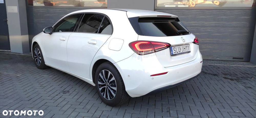 Mercedes-Benz Klasa A 180 d 8G-DCT Edition 2020 - 3