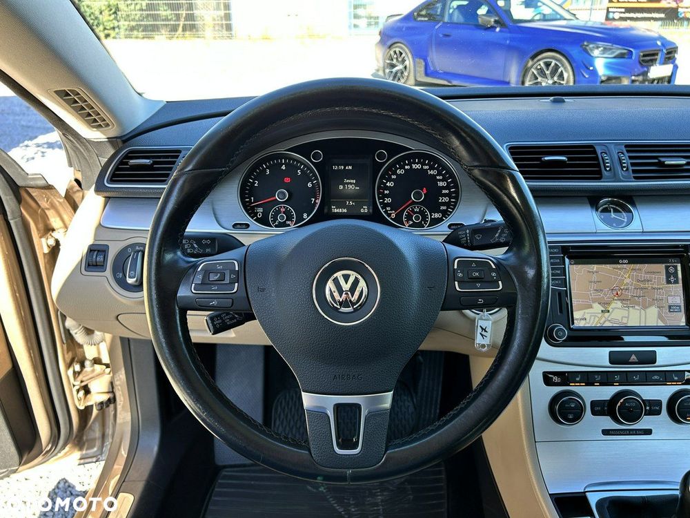 Volkswagen Passat CC - 15