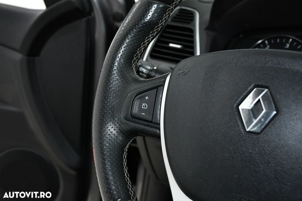 Renault Laguna ENERGY dCi 130 FAP Start & Stop Bose Edition - 18