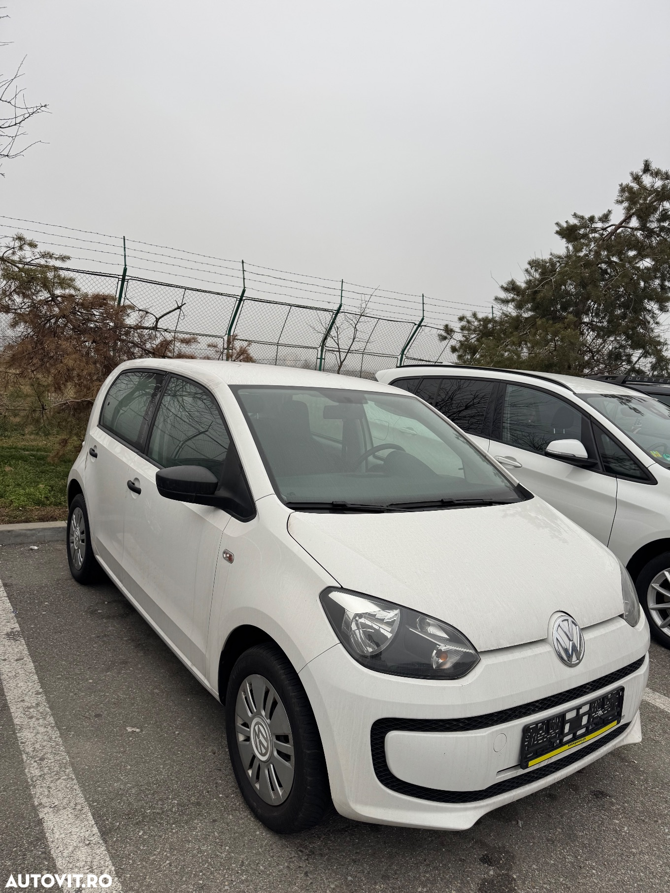 Volkswagen up! - 3