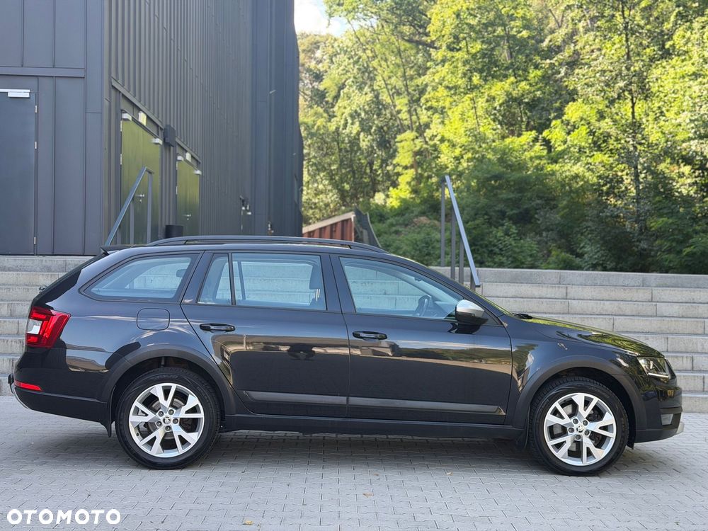 Skoda Octavia 2.0 TDI 4x4 DSG Scout - 8