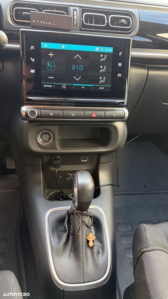 Citroën C3 1.2 PureTech S&S EAT6 Shine - 8