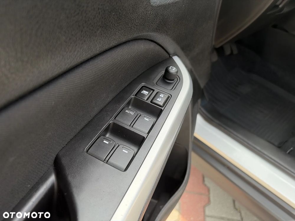 Suzuki Vitara 1.6 Premium 2WD - 22