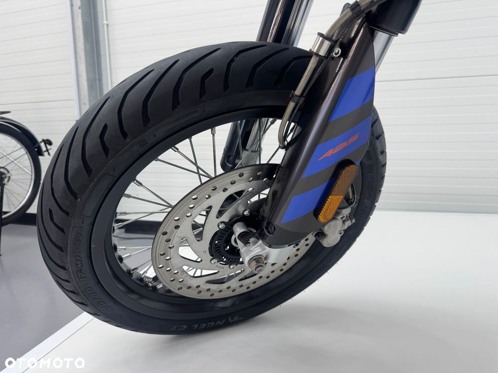 Aprilia SX - 33