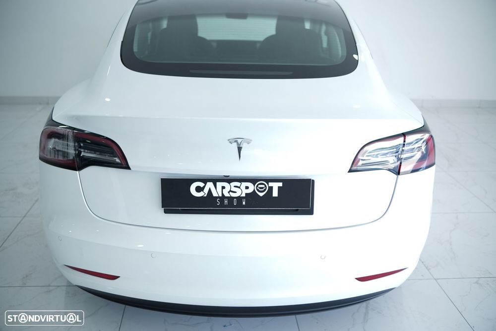 Tesla Model 3 Standard RWD Plus - 11