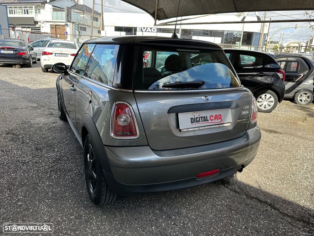 MINI 3 Portas One 1.4 - 14