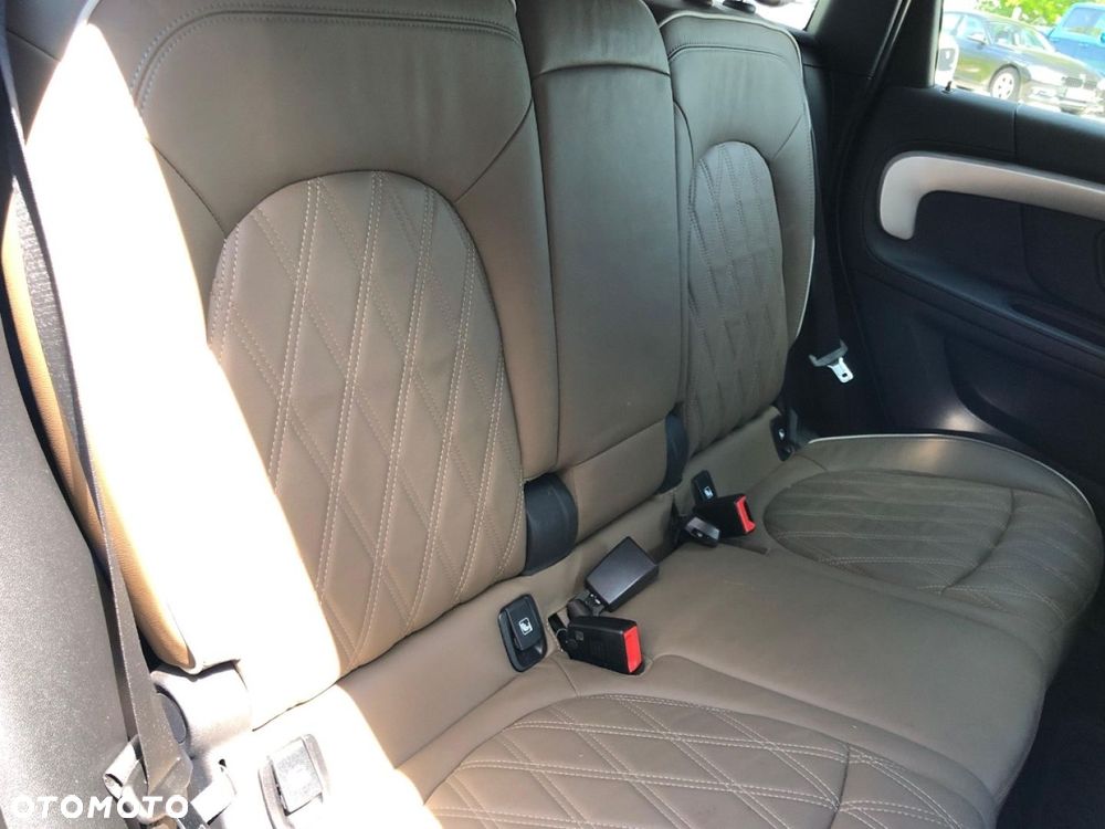MINI Countryman - 24