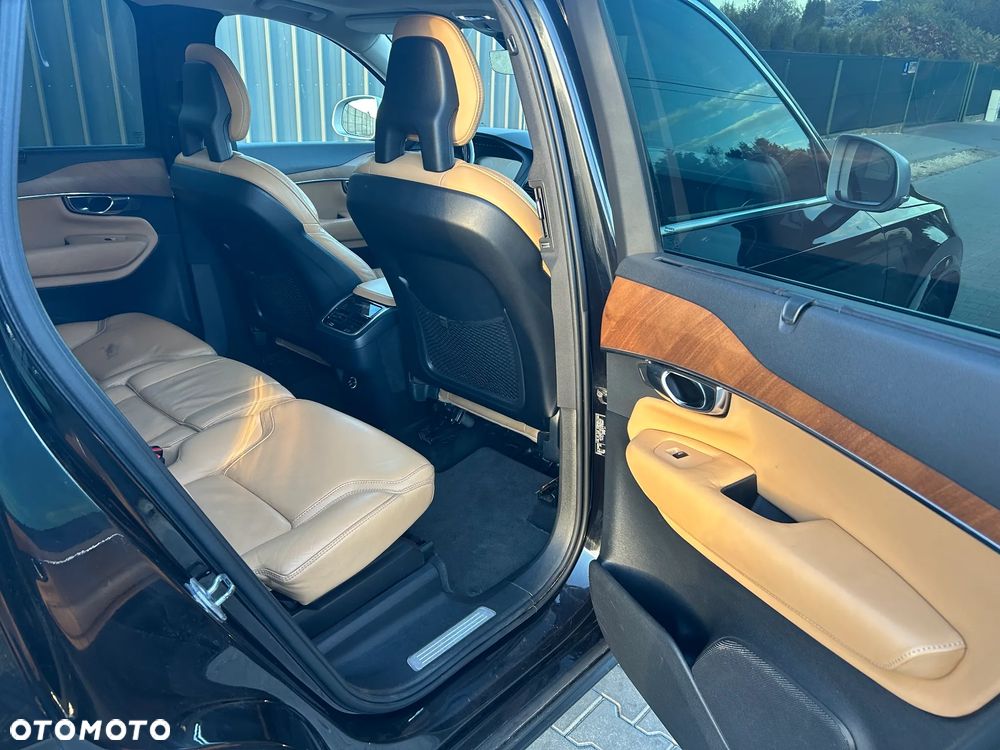 Volvo XC 90 - 18