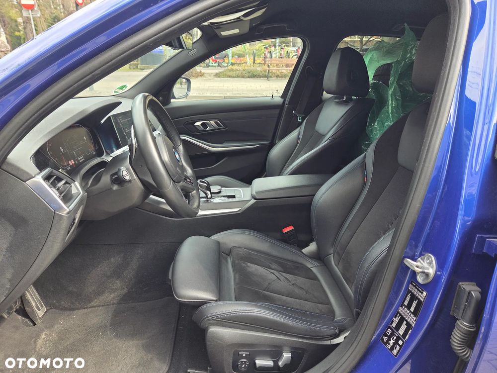 BMW Seria 3 330i xDrive M Sport sport - 11