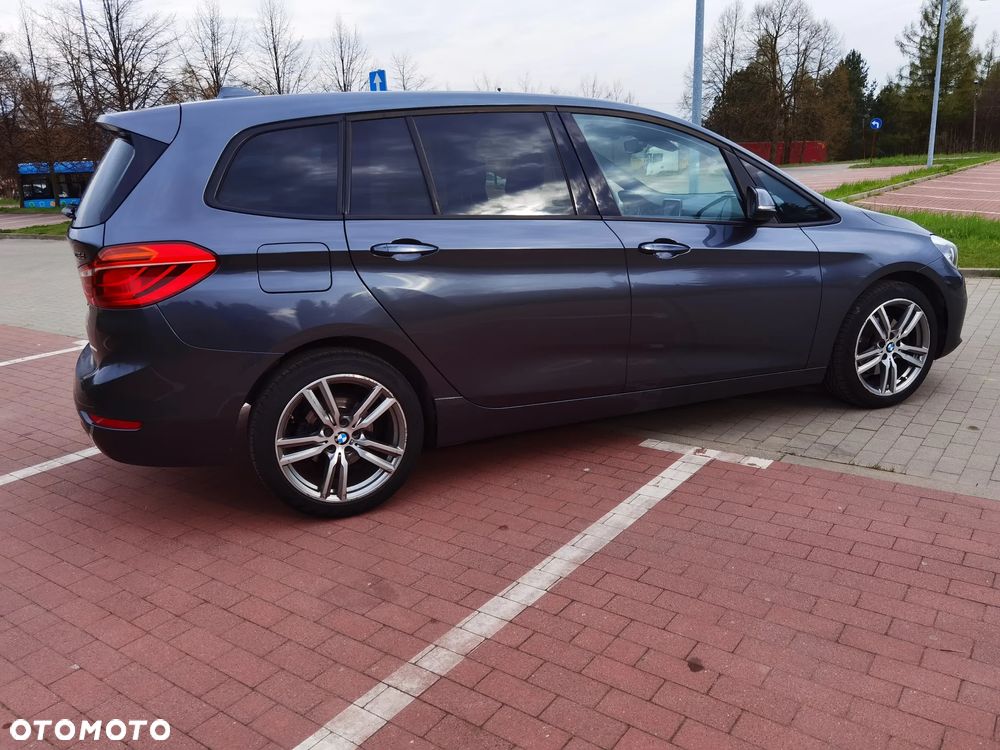BMW Seria 2 218d Advantage - 4