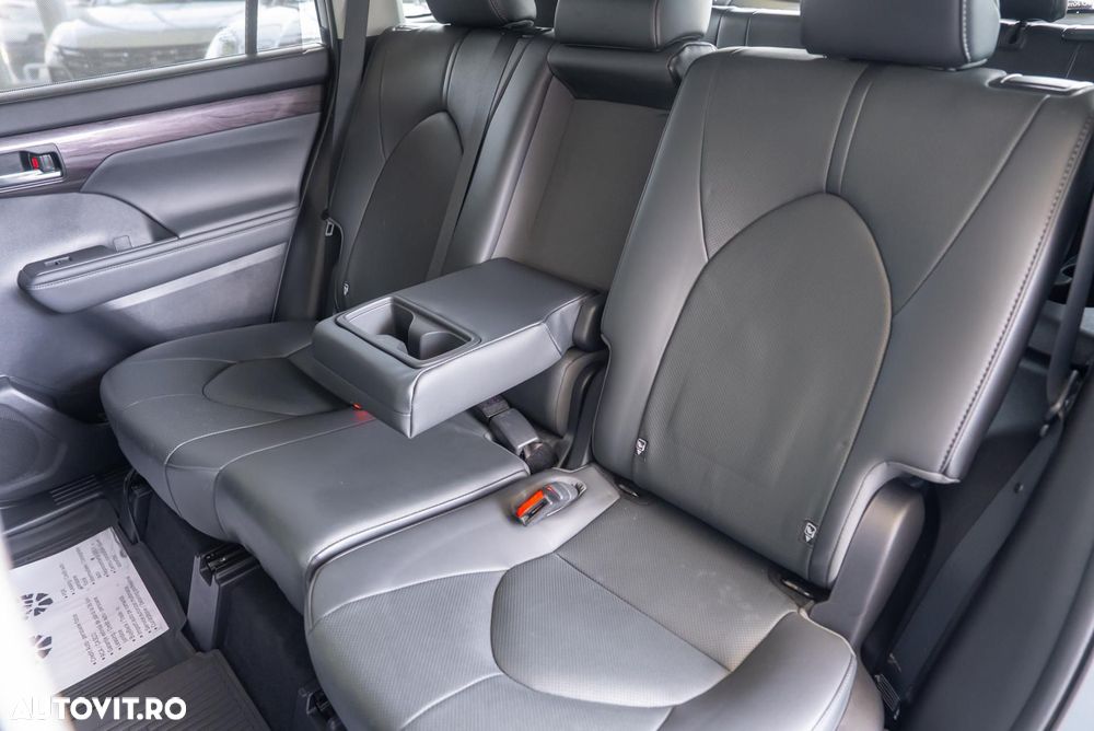 Toyota Highlander - 26