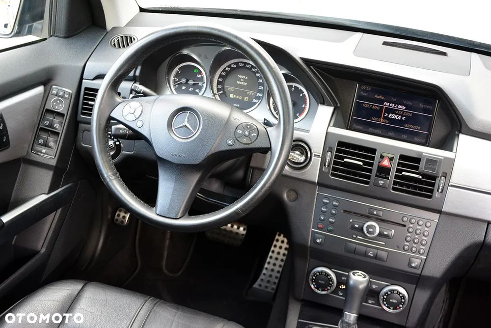 Mercedes-Benz GLK 350 CDI DPF 4Matic 7G-TRONIC SPORT EDITION - 3