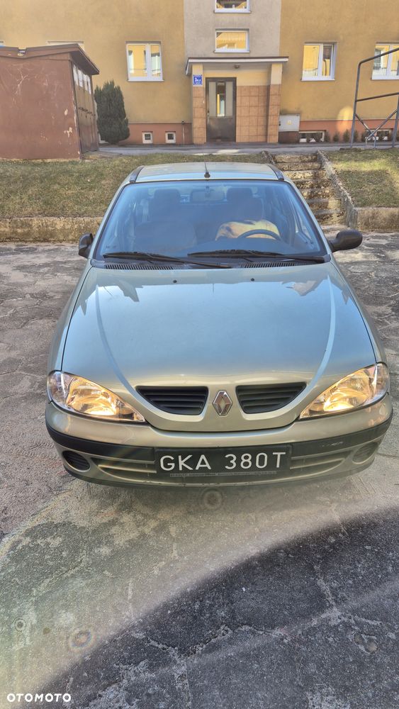 Renault Megane 1.4 RN 16V - 2