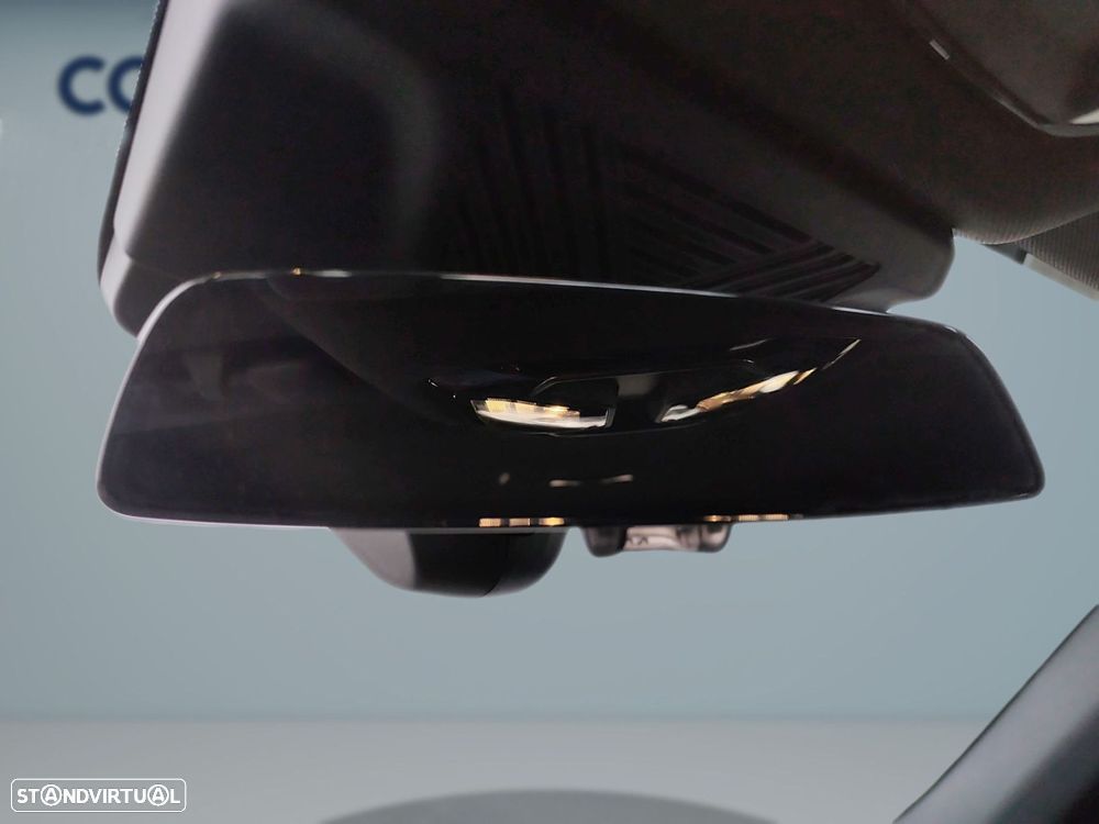 BMW 520 d Pack Desportivo M - 32