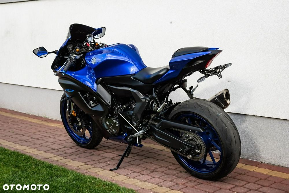 Yamaha R7 - 4