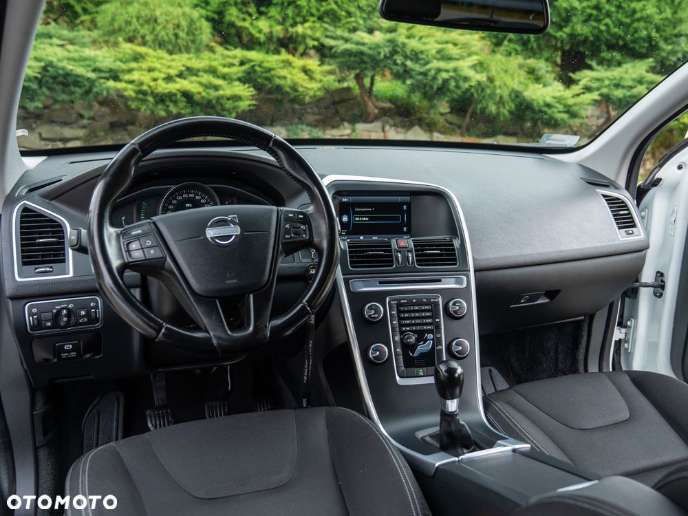 Volvo XC 60 D3 Momentum - 31