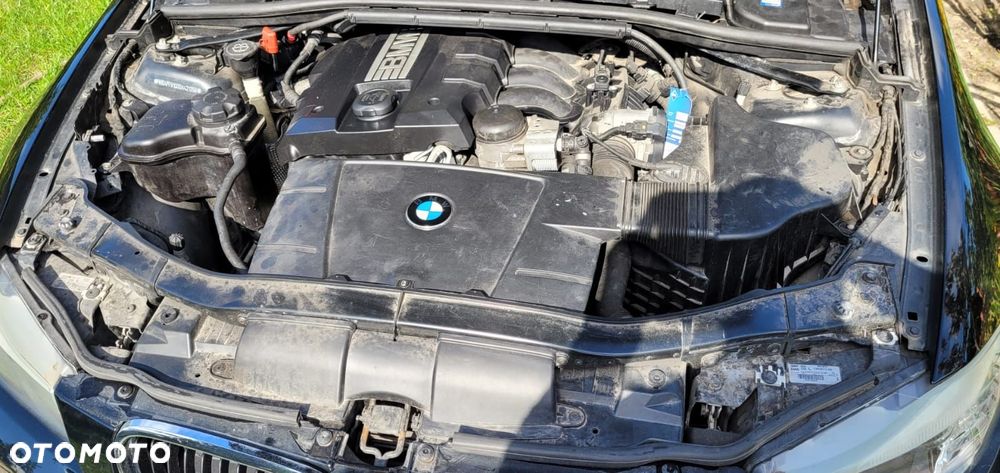 BMW Seria 3 318i - 10