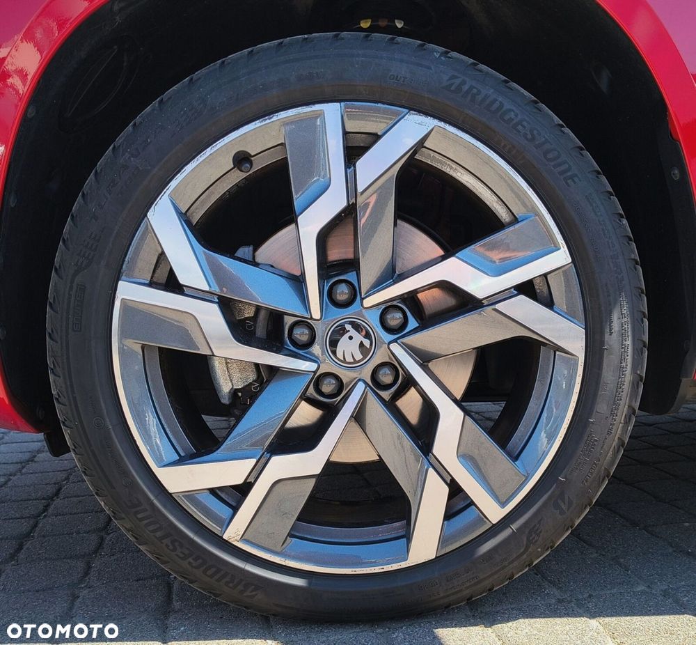 Skoda Karoq 2.0 TSI 4x4 Sportline DSG - 28