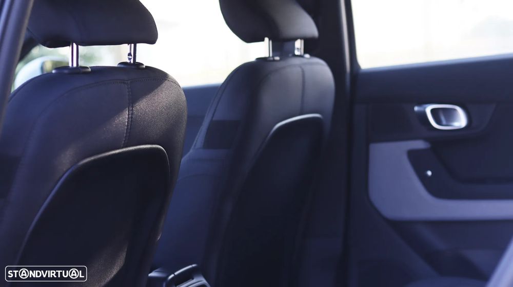 Polestar 2 Standard Range 69 kWh - 17