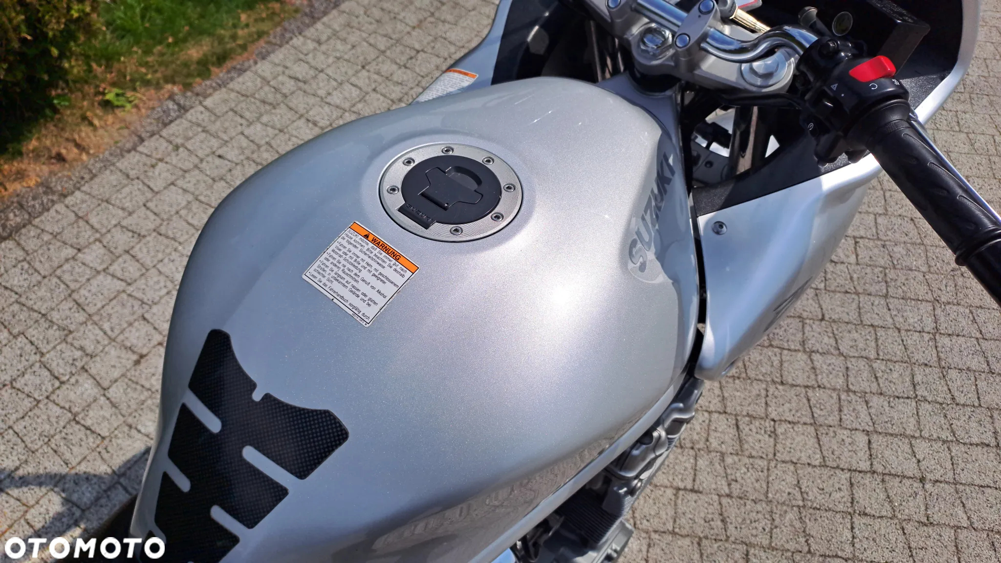 Suzuki Bandit - 18
