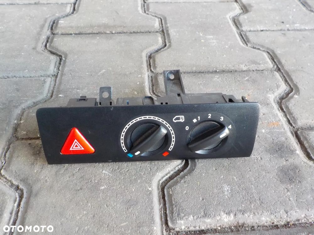 VW T5 PANEL OGRZEWANIA NAWIEWU TYŁ 7E09191589B9 - 1