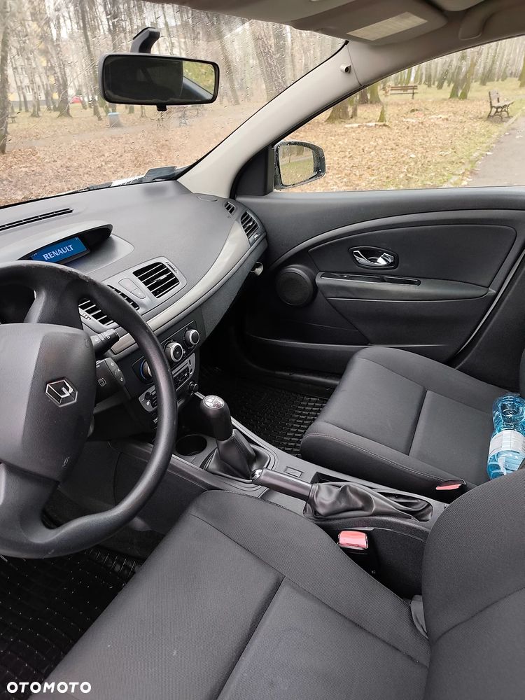 Renault Megane - 9