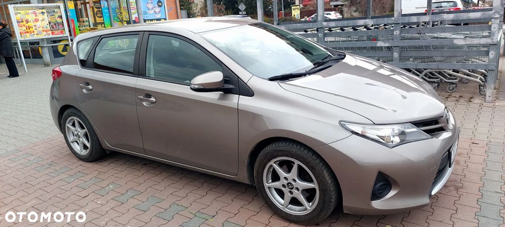 Toyota Auris 1.33 VVT-i Life Comfort - 3