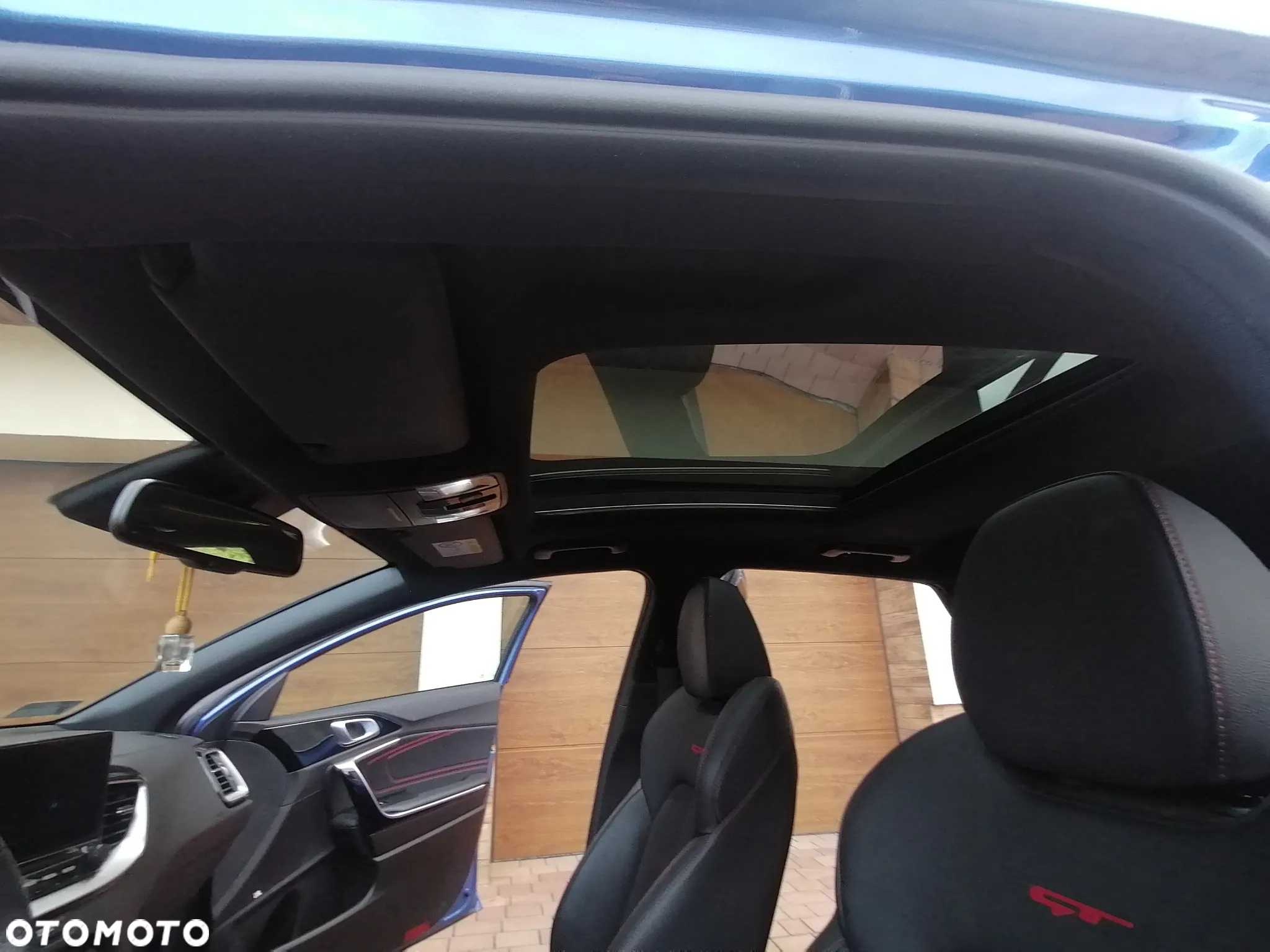 Kia ProCeed 1.6 T-GDI GT DCT - 12