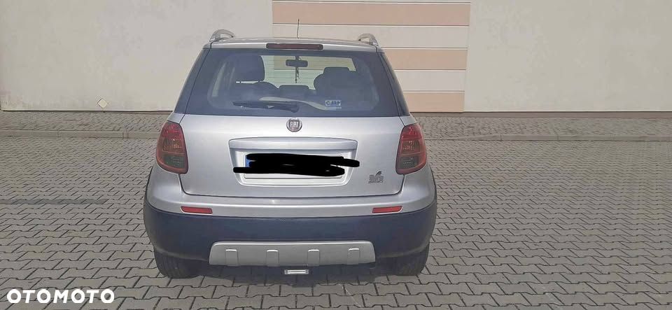 Fiat Sedici 2.0 Multijet DPF 4x2 Emotion - 2