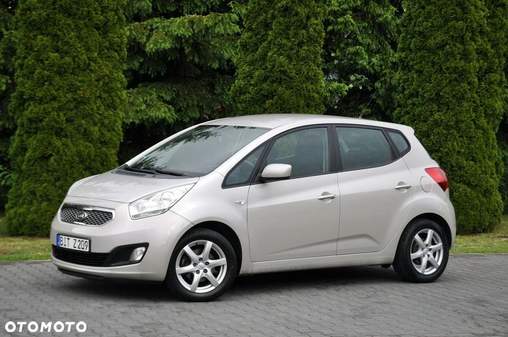 Kia Venga - 11