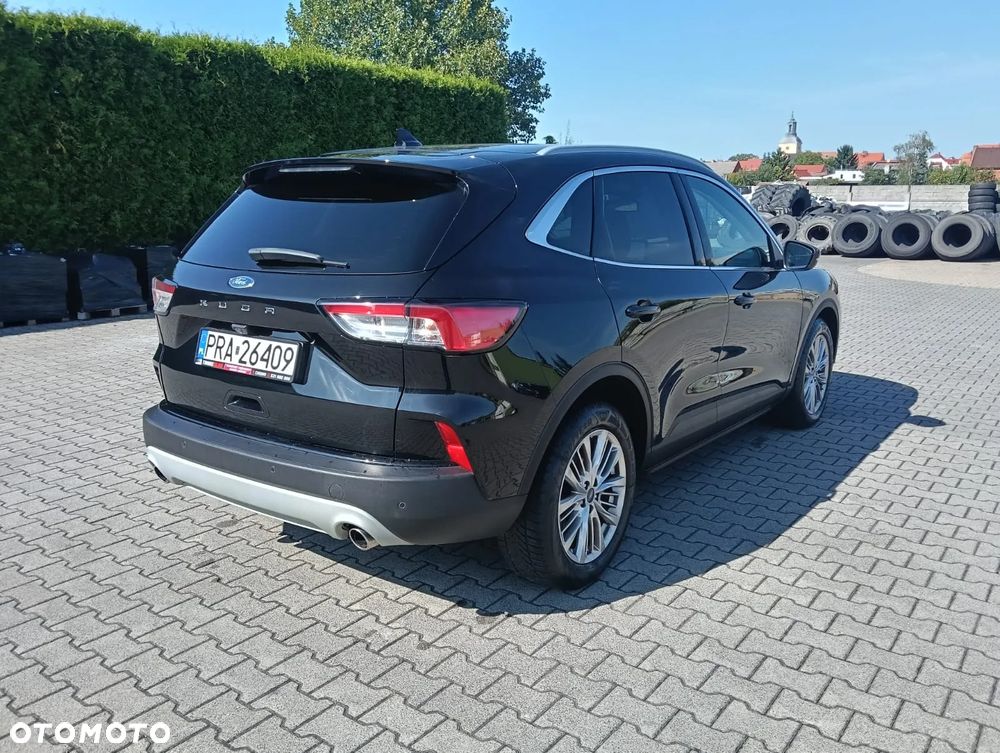 Ford Kuga - 11