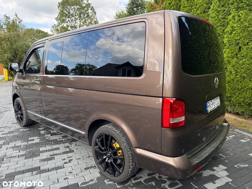Volkswagen Multivan - 5