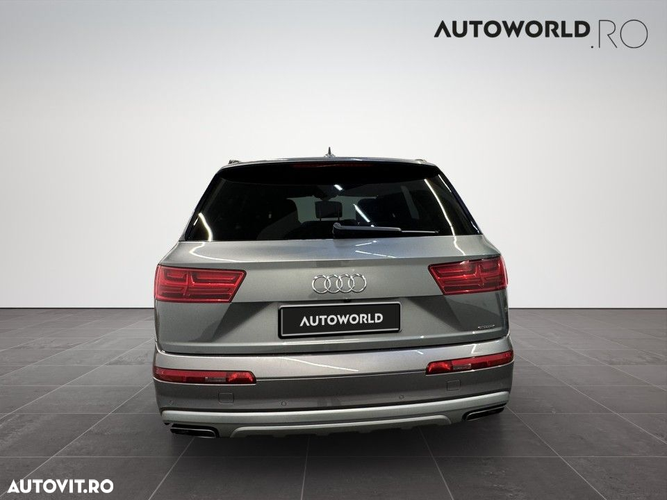 Audi Q7 3.0 TDI Quattro Tiptronic - 5