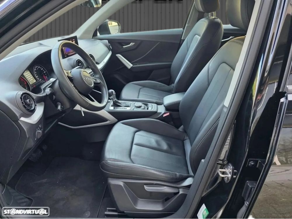 Audi Q2 1.0 TFSI Sport S tronic - 10