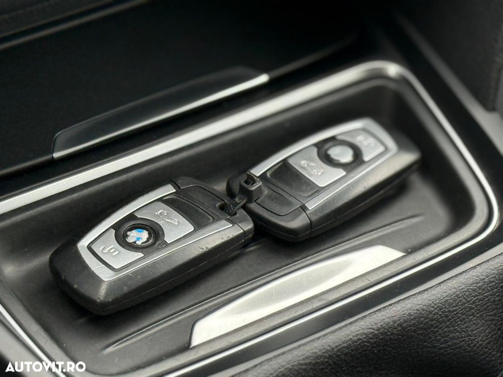 BMW Seria 3 318d xDrive Luxury Line - 17